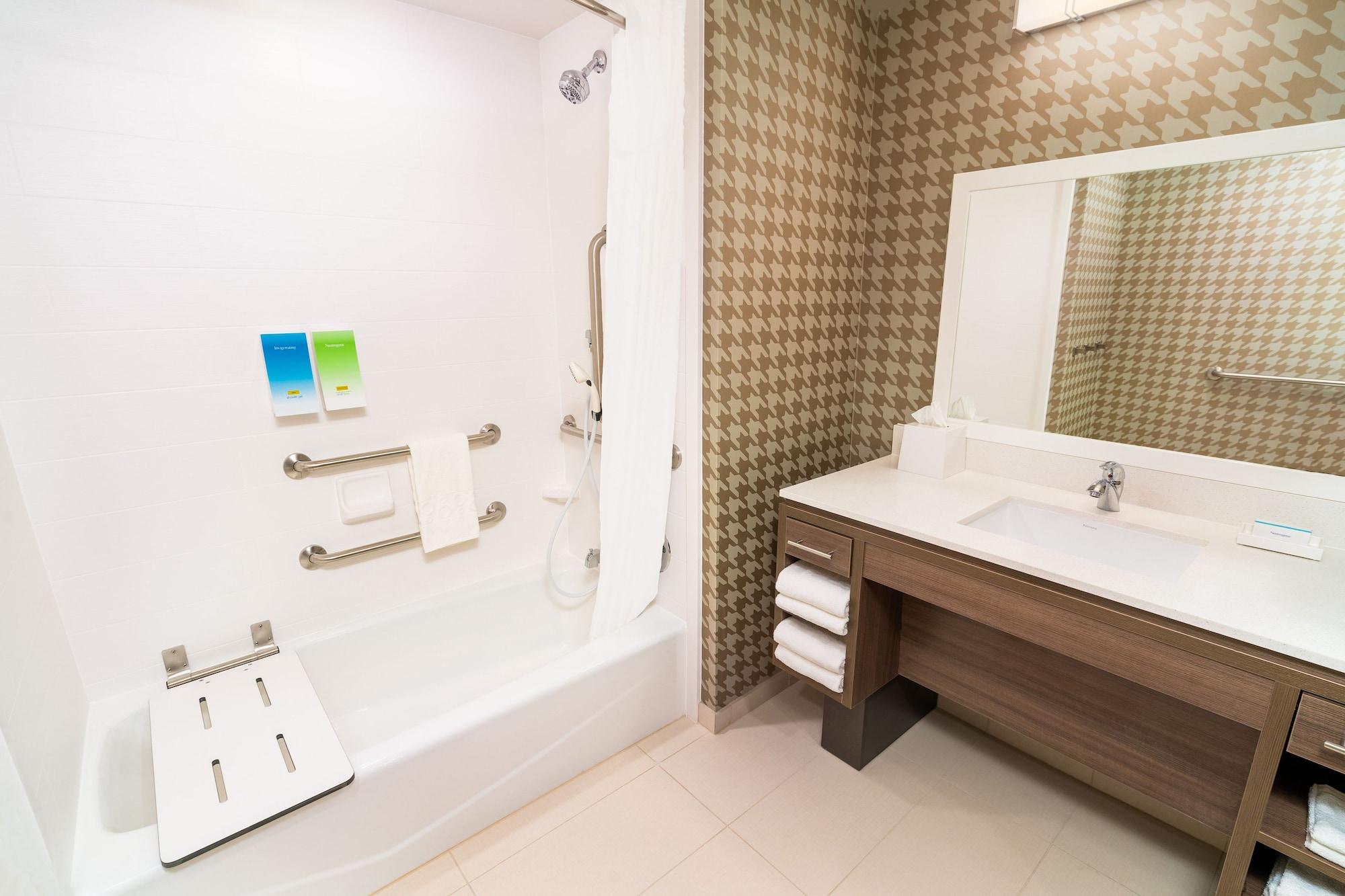 Home2 Suites Бейкърсфийлд Екстериор снимка